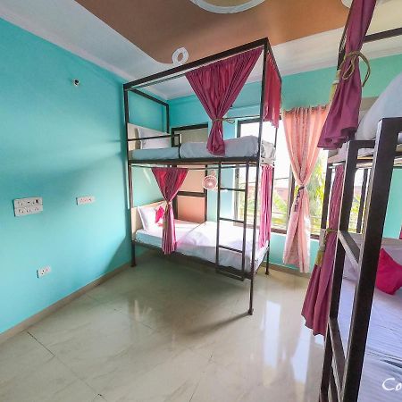 Hostel Cozy Beds Rishikesh Exterior photo